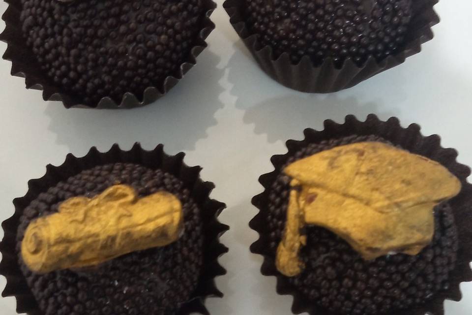 Brigadeiros temáticos