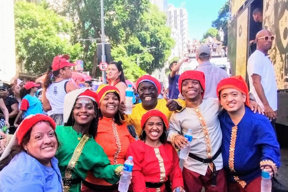 Essa turma faz uma bagunça!