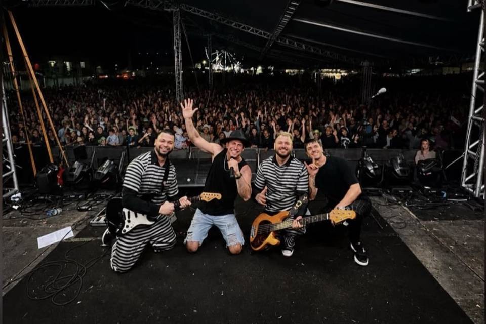 Abertura do show do Zé Felipe