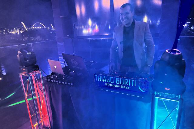 Thiago Buriti - DJ & Saxofonis
