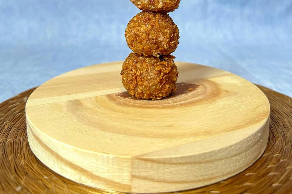 Caramelo salgado com sucrilhos caramelizado.