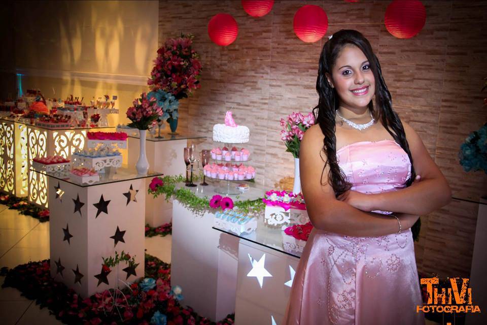 Debutante Stefany