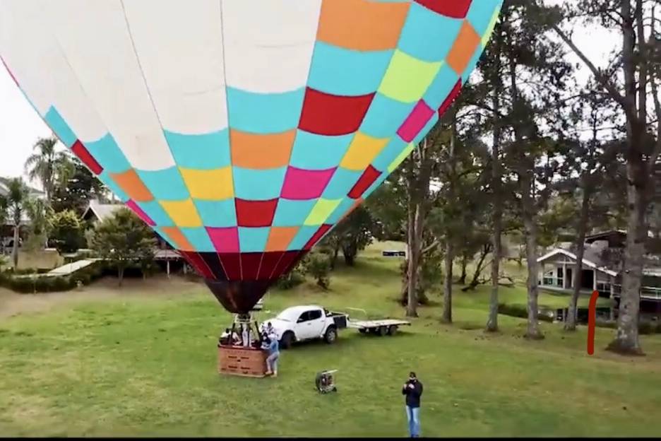 Possível voo de balão saindo