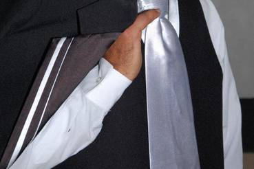 Detalhe do noivo