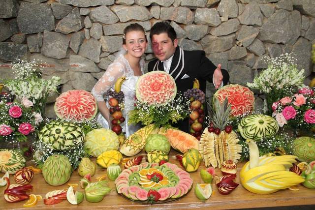 Toninha Decoração em Frutas