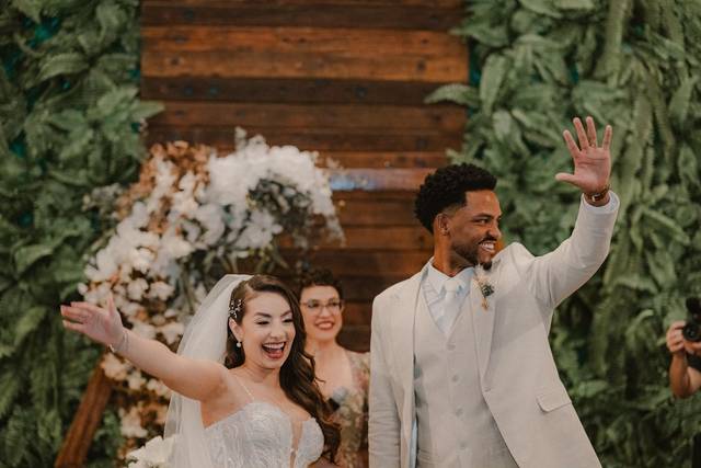 Eee agora celebrando