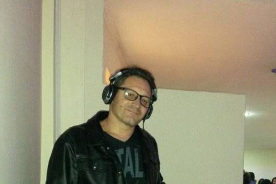 Dj Adilson Costta