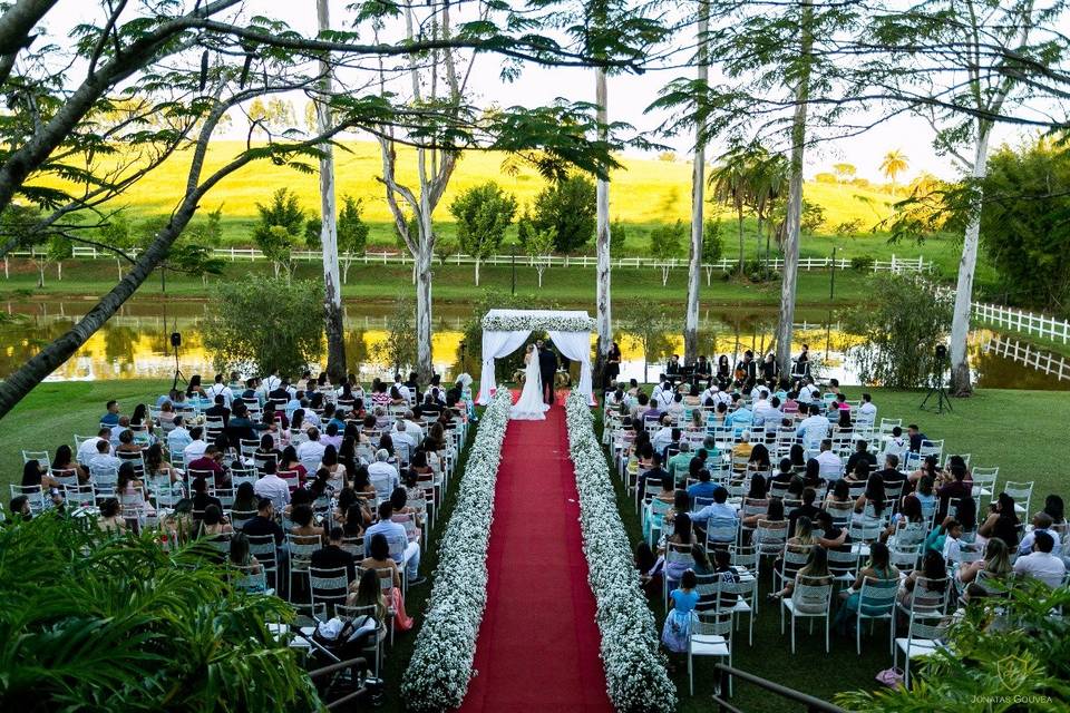 Casamento ao ar livre