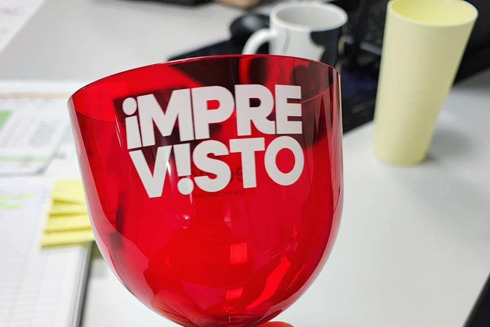 Copos, taças, garrafas