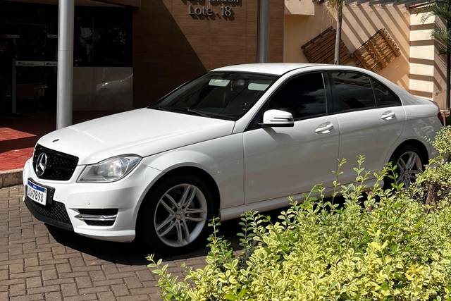 Carro executivo para casamento