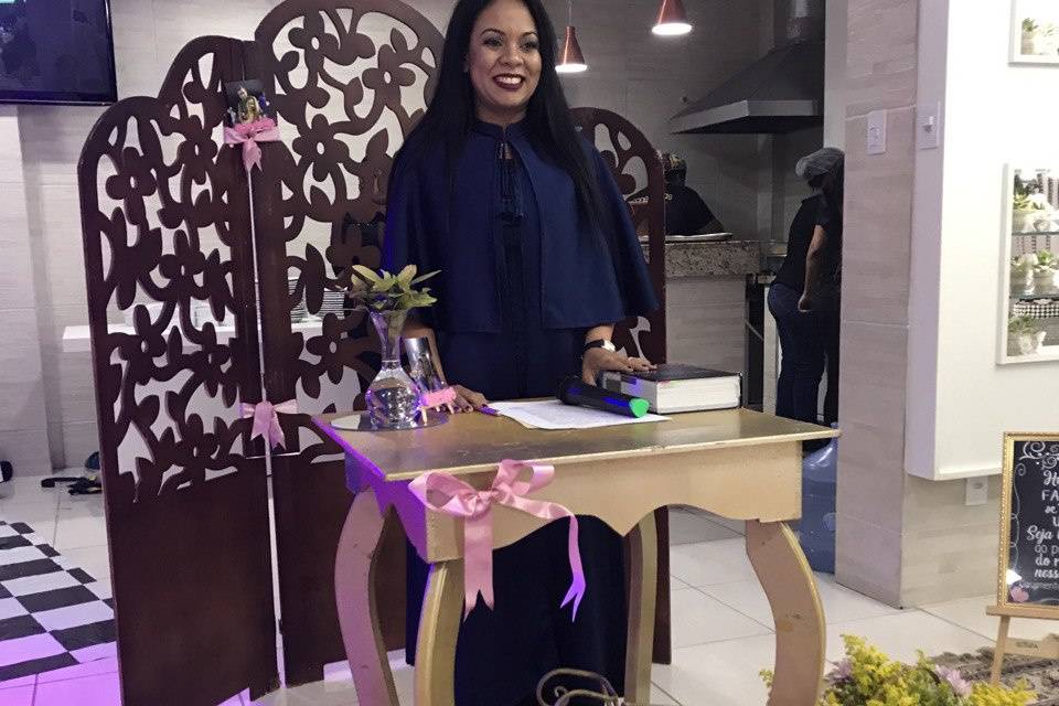 Alessa Borges Celebrante