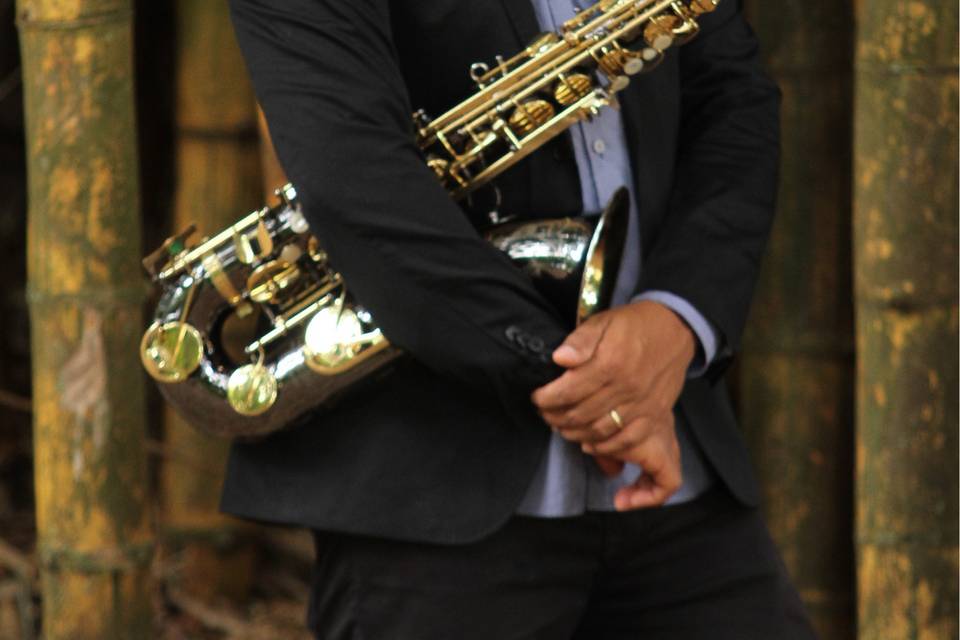 Mesaque saxofonista