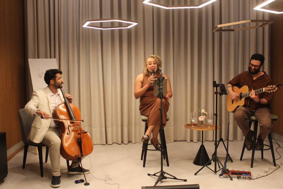 Elo Sing | Voz, violoncelo e v