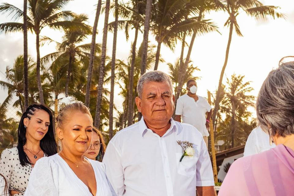 Laila e Henrique Neide e Jânio