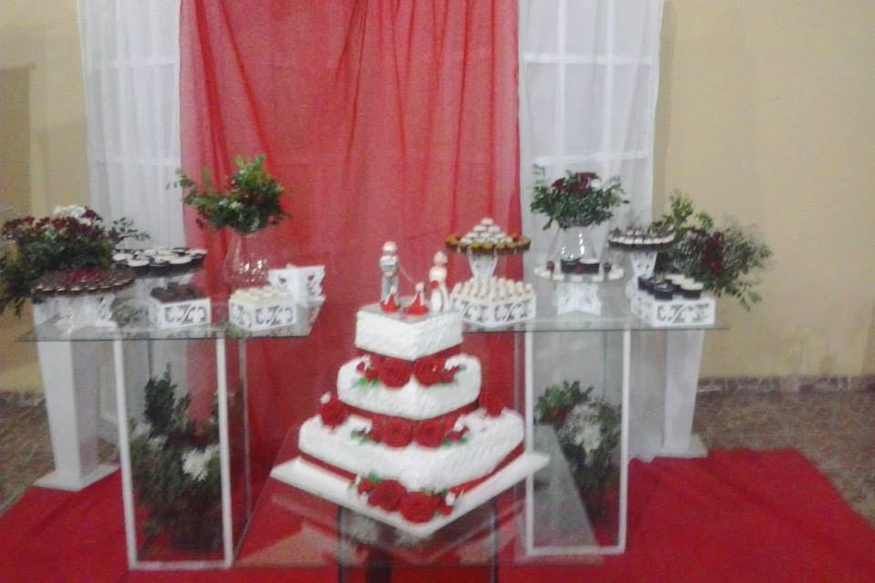 Buffet Vencedoras com Cristo