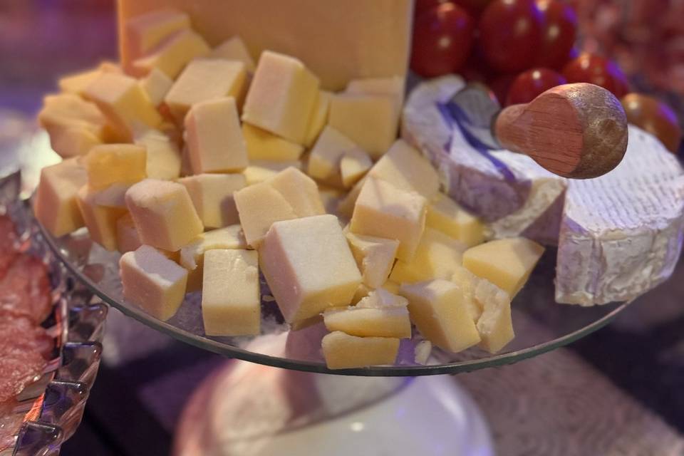 Um doce queijo .