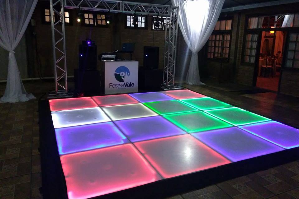 Pista de led, dj, sonorização