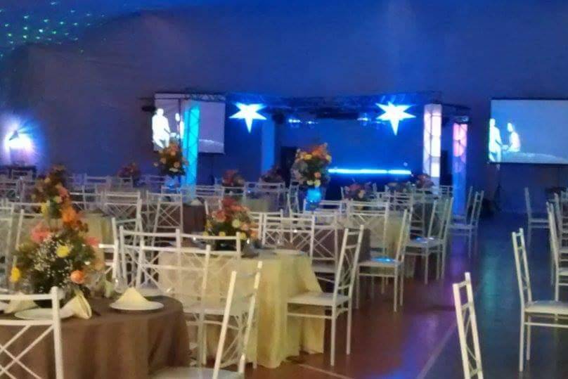 Festa Casamento Dourado