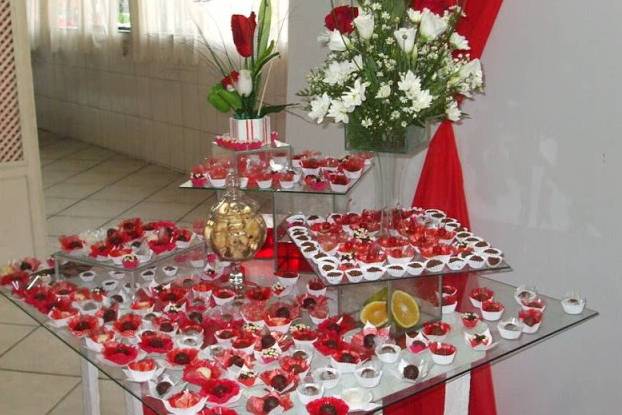 Variedade de doces para seu evento