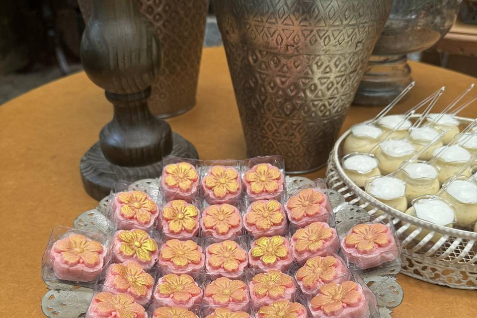 Brigadeiro Modelado- Sakura