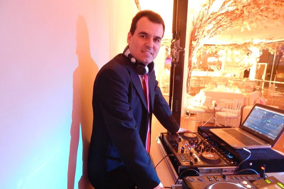 DJ Rafael Farina