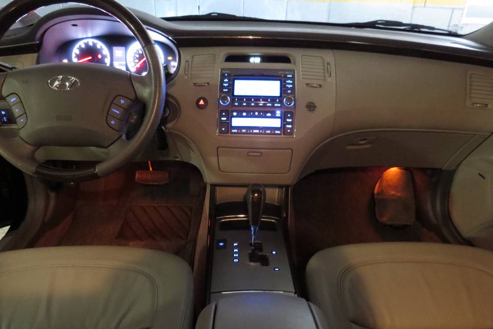 Interior Azera 3.3 V6