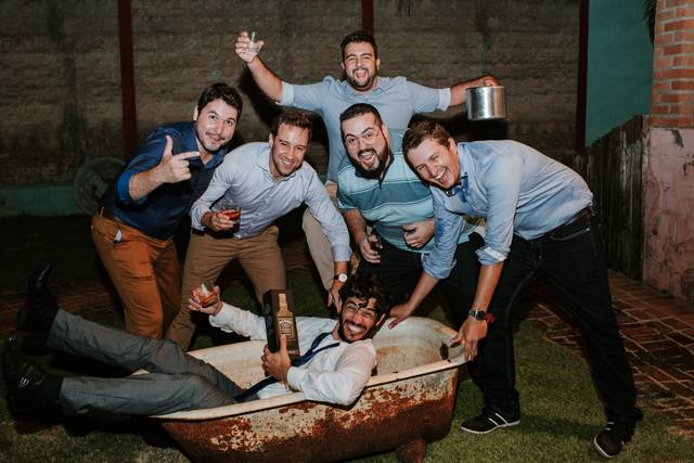 É festa que fala?