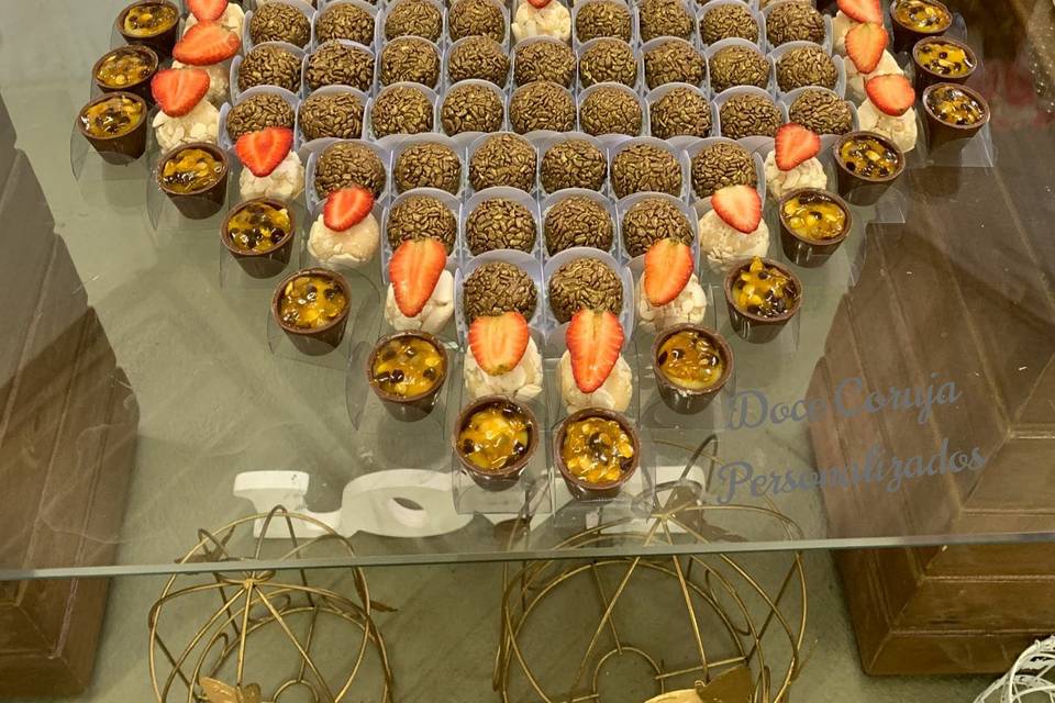 Mini moisaco com doces