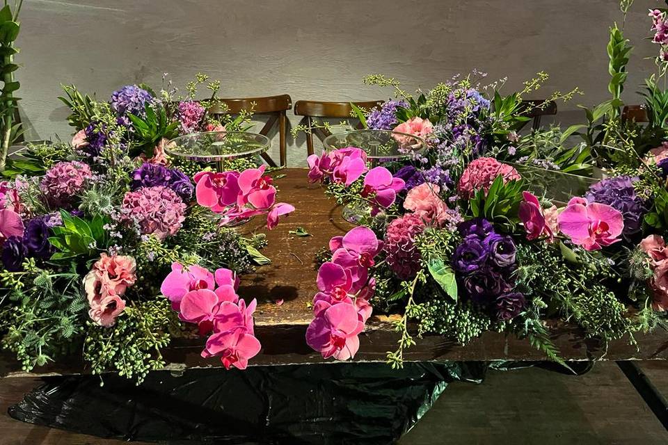 Mesa de bolo e doces