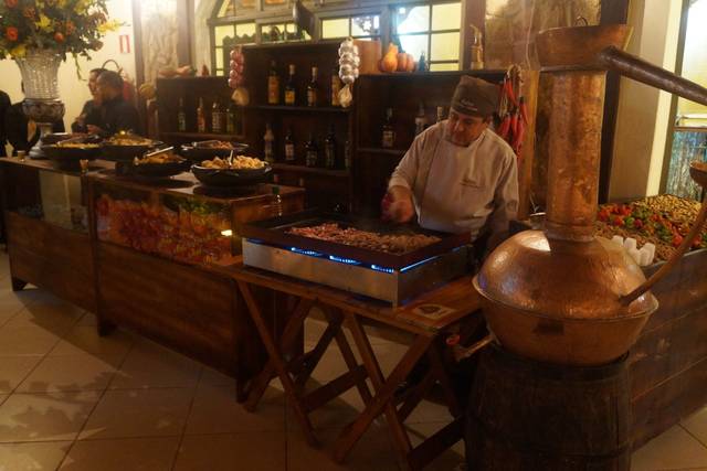 Buffet Nelma Bertolino