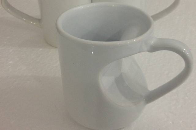 Caneca alça coração