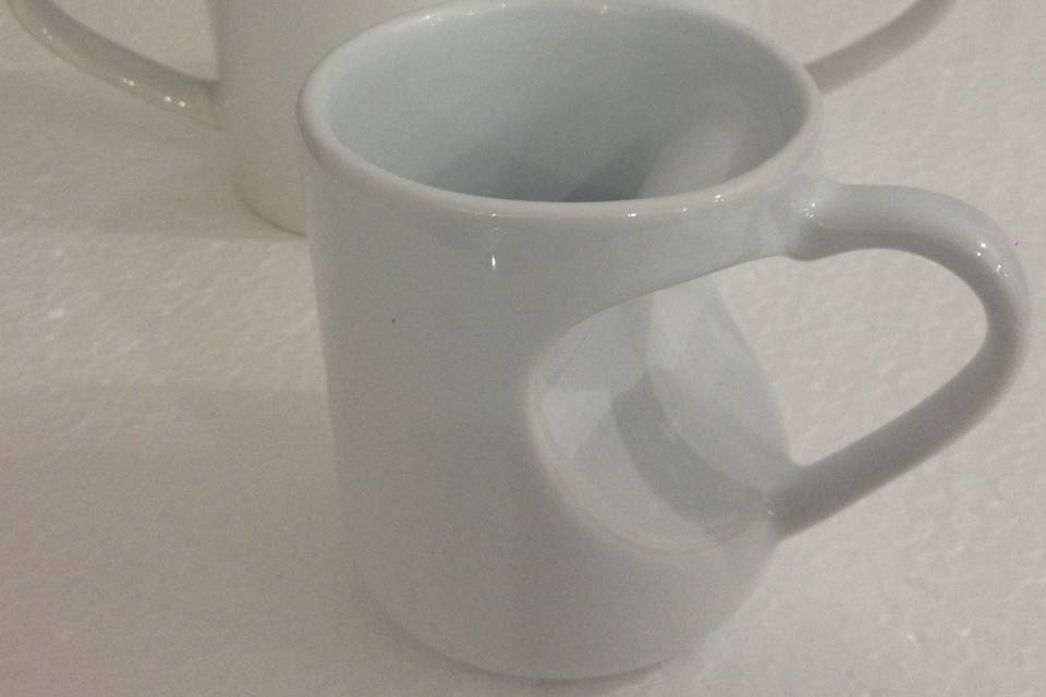 Caneca alça coração