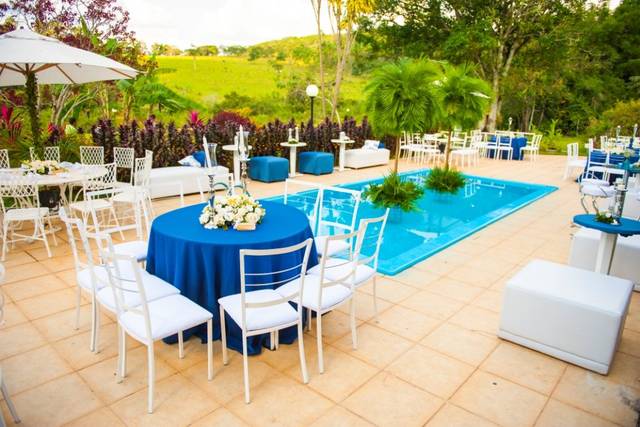 Piscina decorada