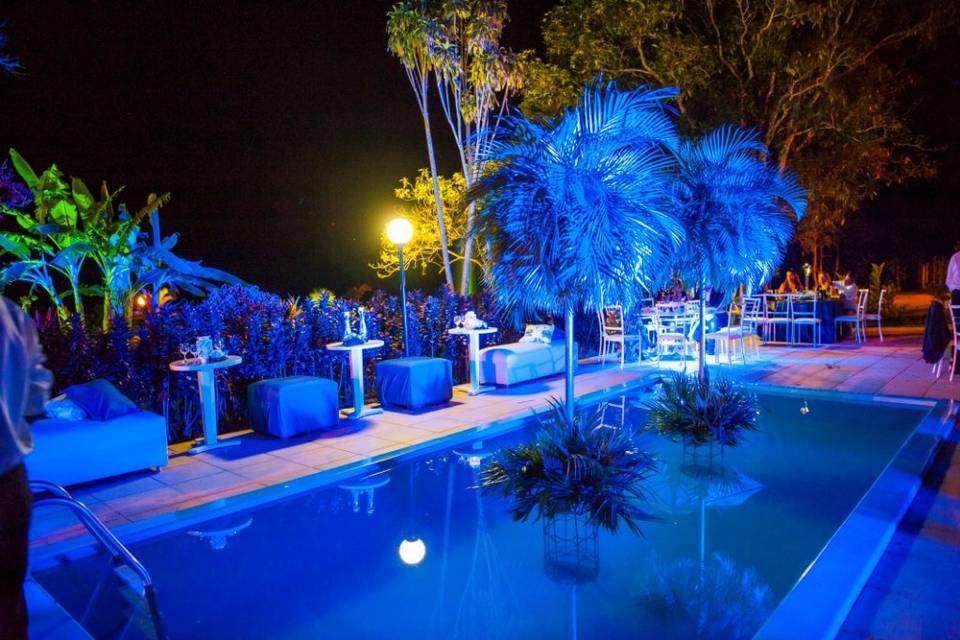 Piscina a noite