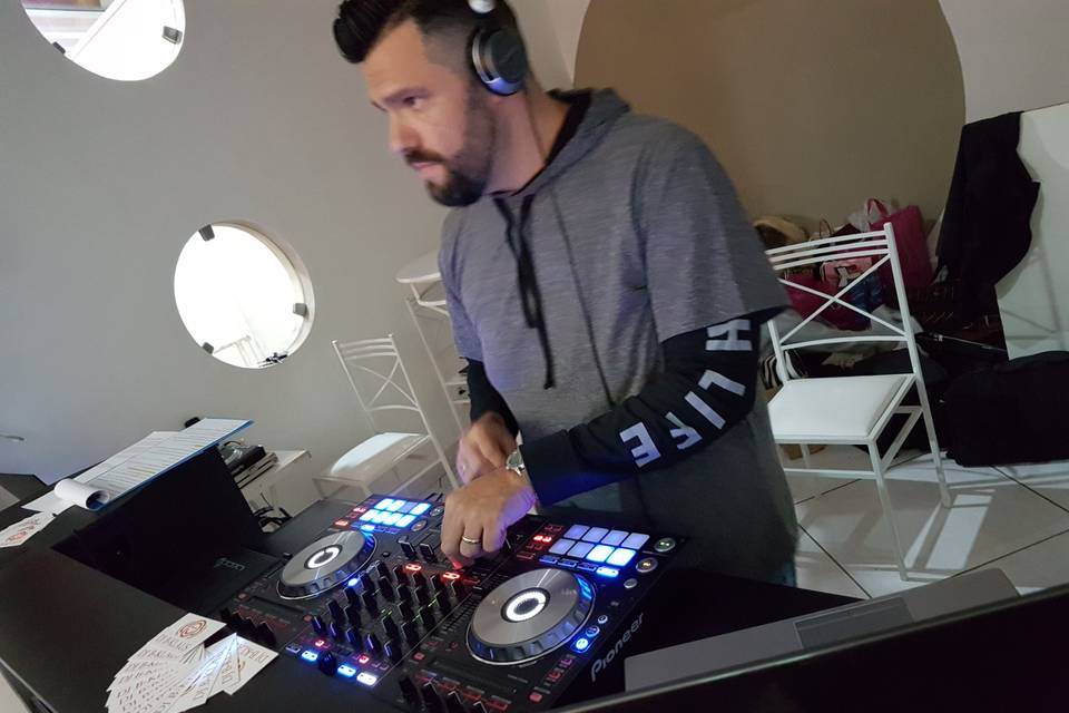 B-Klaus DJ Festas & Eventos