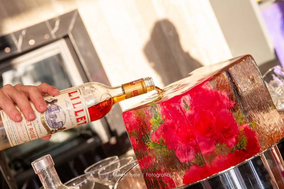 Lux Drinks Bar