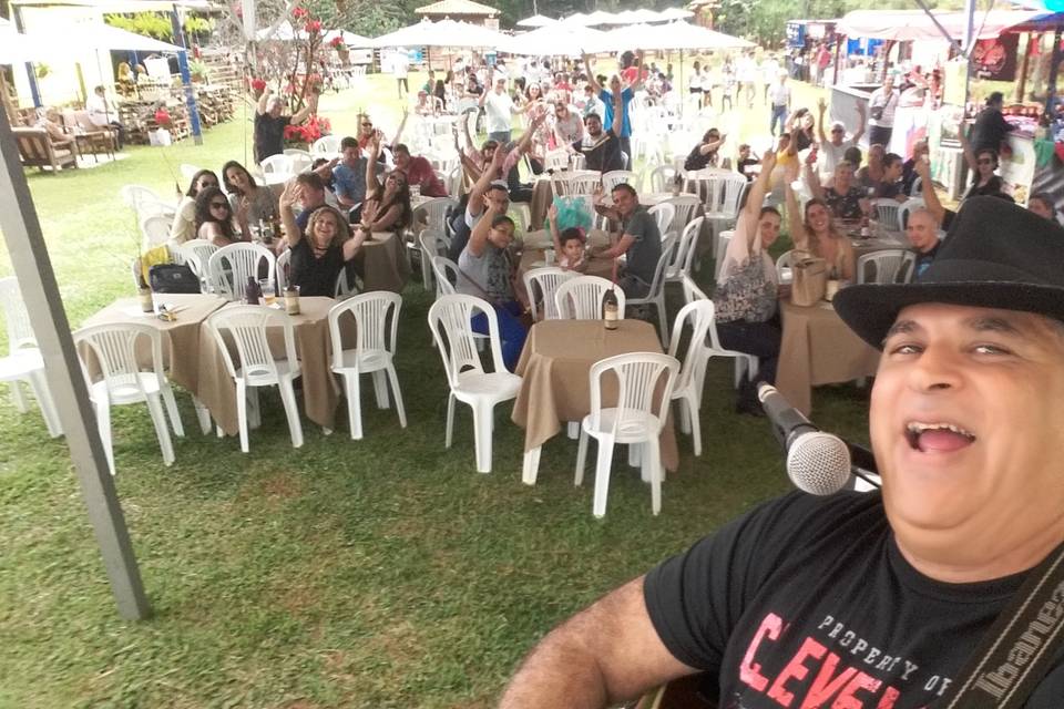 Show na Feira do Rola Moça