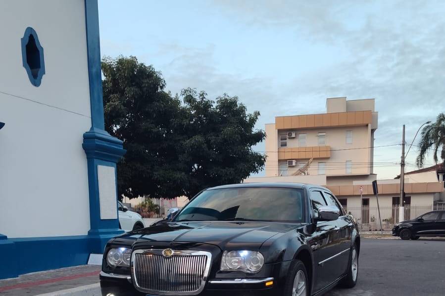 300c