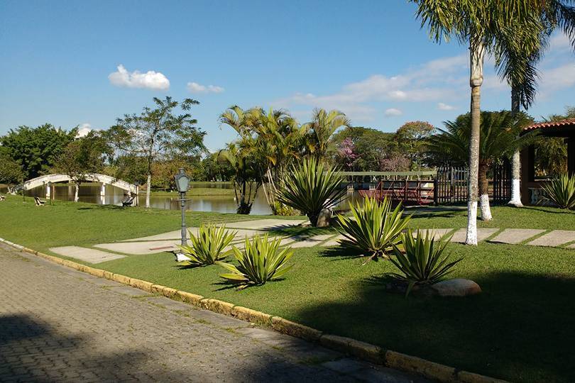 Salão Lago no Clube Luso Brasileiro