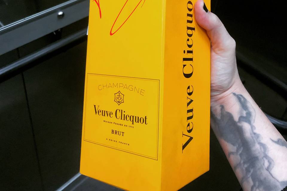 Champagne Veuve