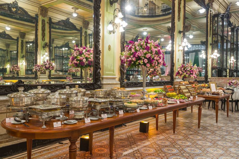 Mesa de Buffet.