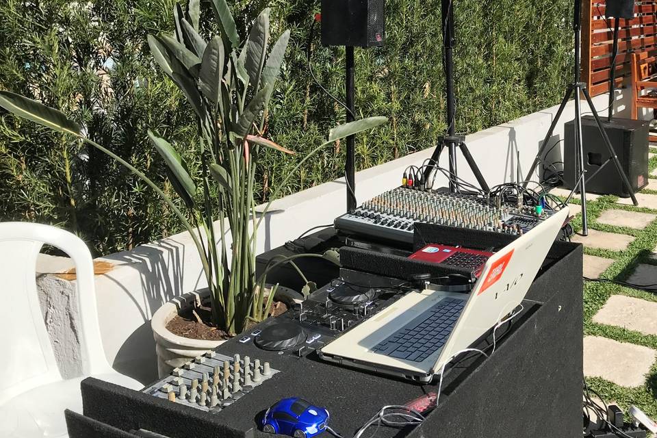 Set DJ