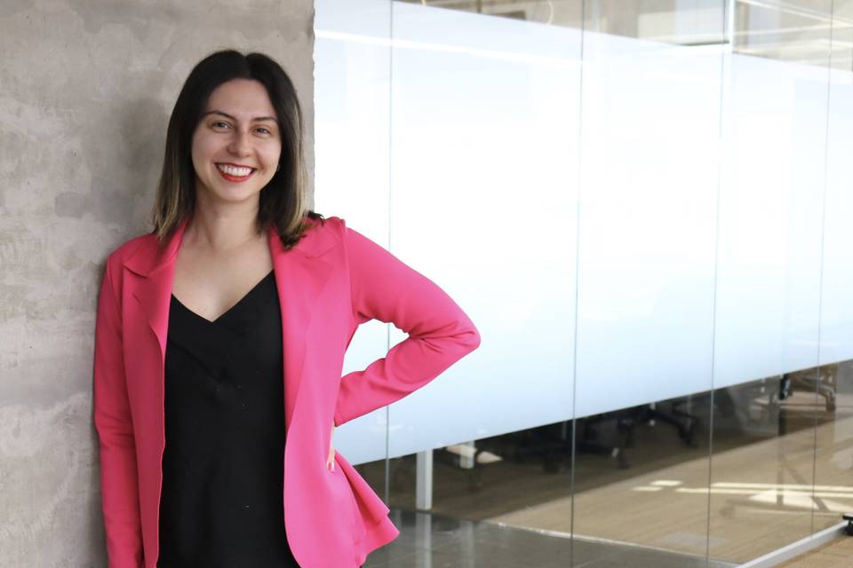 Larissa Sólis - Social Media