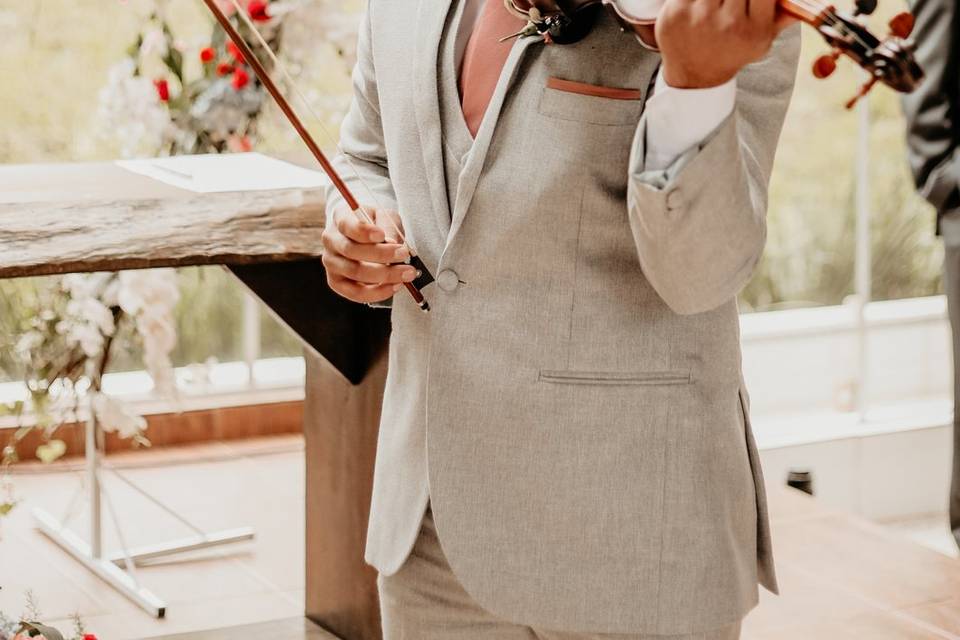 Noivo violinista