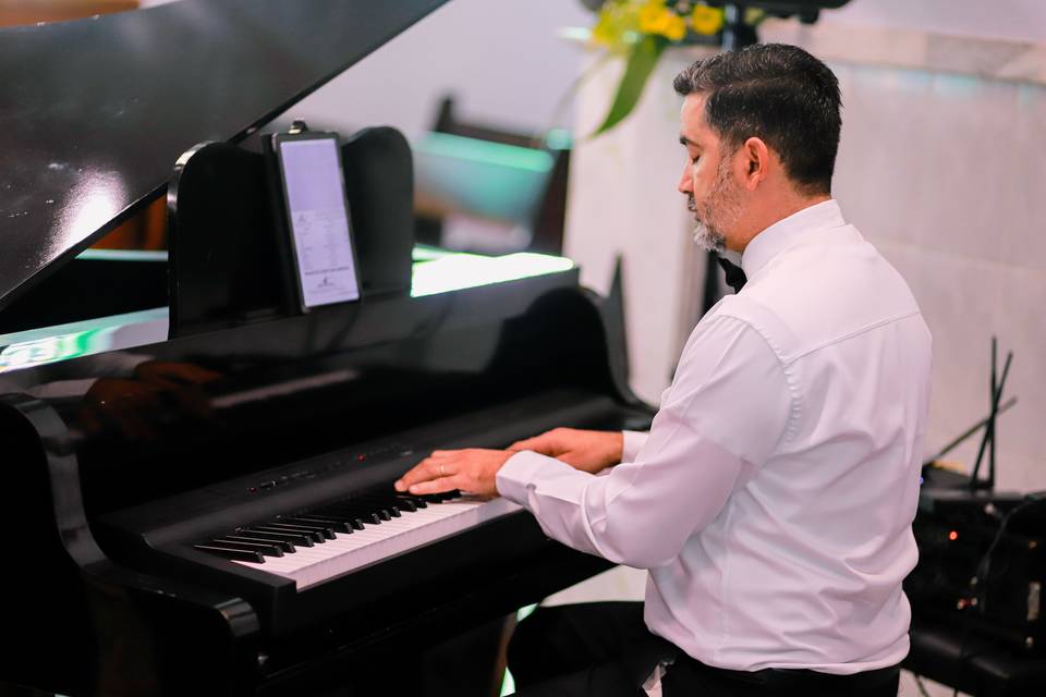 Pianíssimo Music