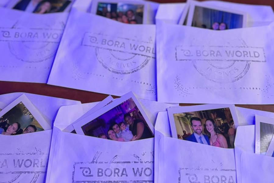 Fotos entregues em envelopes