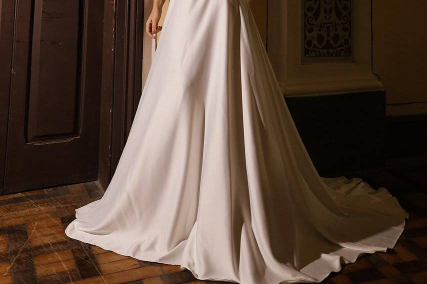 Noiva minimalista com corset e