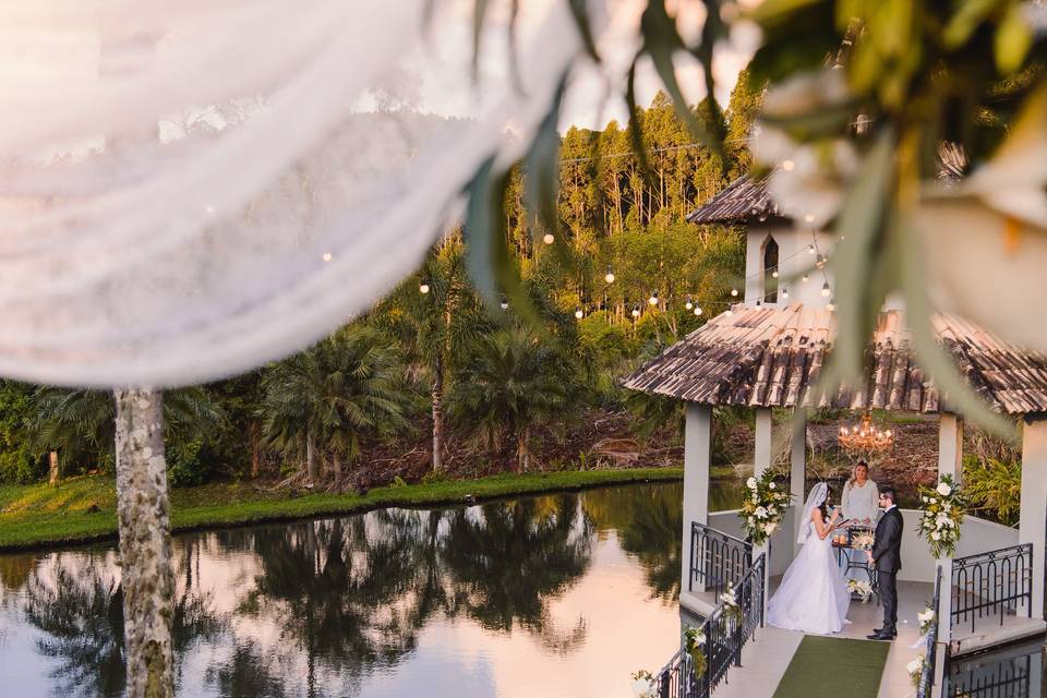 Casamento no espaço da torre