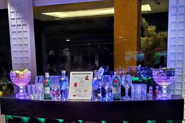 Bar curvo