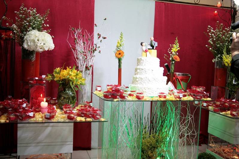Casamento - mesa de bolo